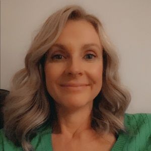 Meet your Posher, Candice